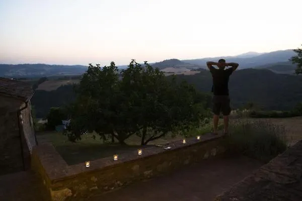 Schulhaus Villa Montecatini Val di Cecina